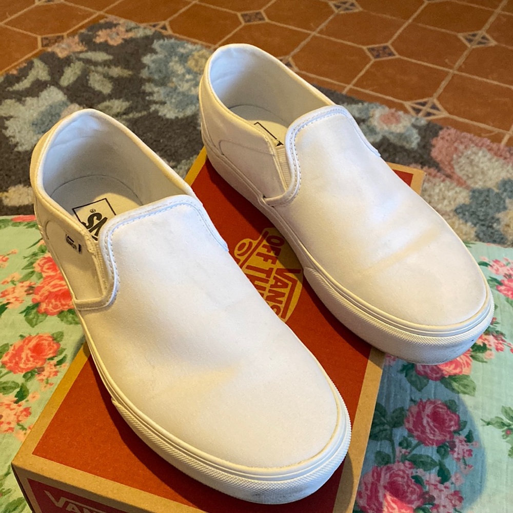 Vans - White Slip On Size 11